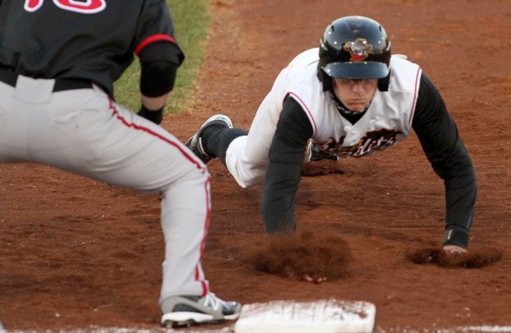 042513-bandits-lansing9